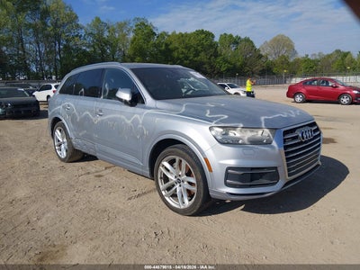 AUDI Q7 2017