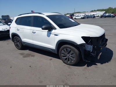 VOLKSWAGEN TAOS 2022