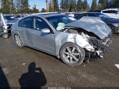 NISSAN MAXIMA 2004