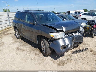 TOYOTA HIGHLANDER 2010
