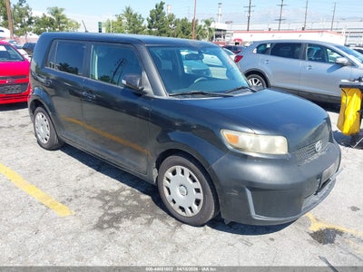 SCION XB 2009