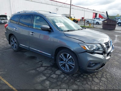 NISSAN PATHFINDER 2019