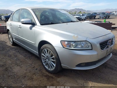 VOLVO S40 2011
