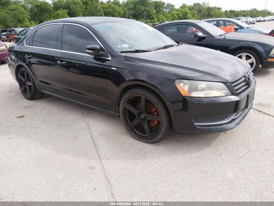 VOLKSWAGEN PASSAT 2014