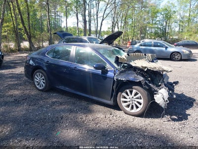 TOYOTA CAMRY 2022