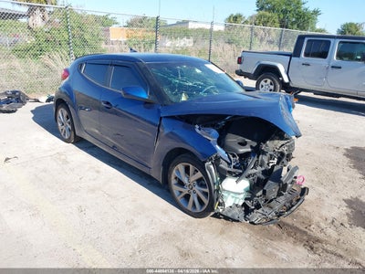 HYUNDAI VELOSTER 2016