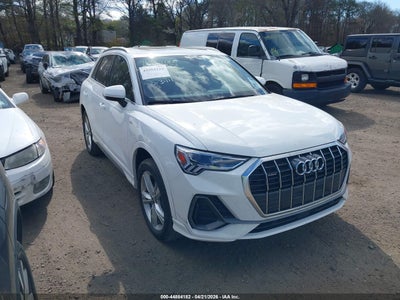 AUDI Q3 2024