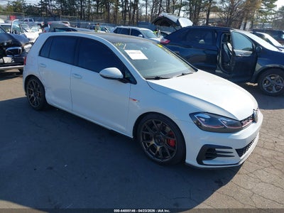 VOLKSWAGEN GOLF GTI 2020