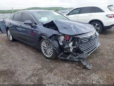 TOYOTA AVALON HYBRID 2020