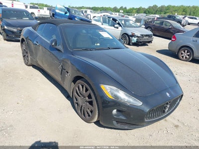 MASERATI GRANTURISMO 2010