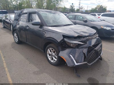 KIA SOUL 2023