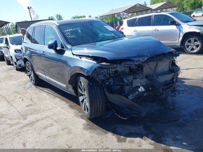 VOLVO XC90 RECHARGE PLUG-IN HYBRID 2022
