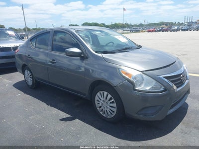 NISSAN VERSA 2016