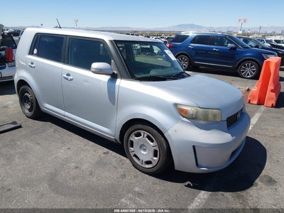 SCION XB 2009