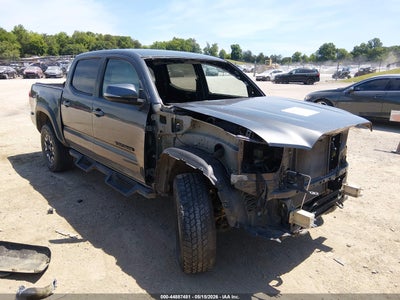 TOYOTA TACOMA 2019