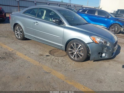 VOLVO C70 2012
