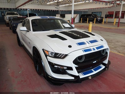 FORD MUSTANG 2017