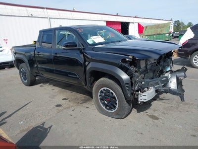TOYOTA TACOMA 2024