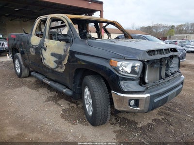 TOYOTA TUNDRA 2021