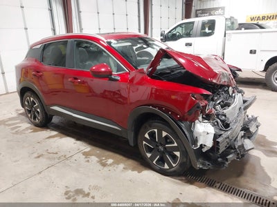 NISSAN KICKS 2025
