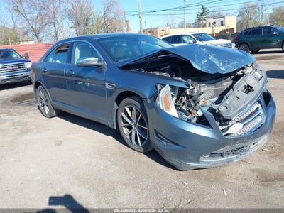 FORD TAURUS 2010