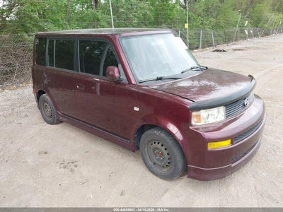 SCION XB 2004