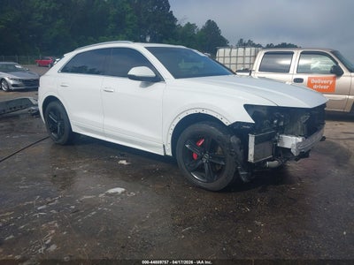 AUDI Q8 2019