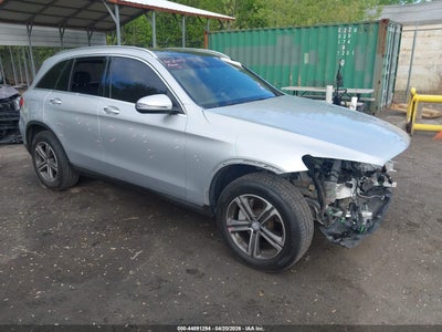 MERCEDES-BENZ GLC 300 2017
