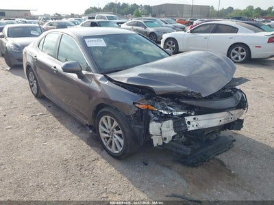 TOYOTA CAMRY 2022
