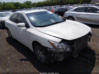 NISSAN MAXIMA 2014