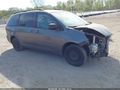 TOYOTA SIENNA 2004