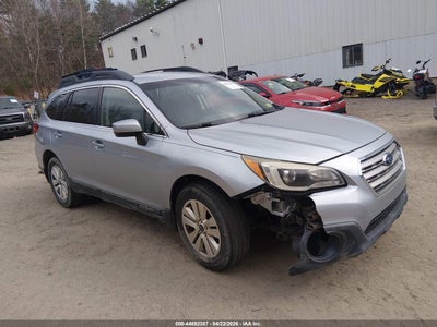 SUBARU OUTBACK 2015