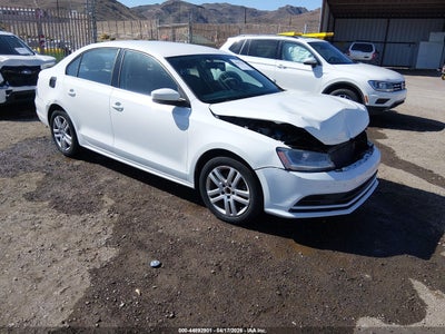 VOLKSWAGEN JETTA 2017