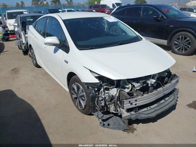 TOYOTA PRIUS PRIME 2017