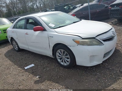TOYOTA CAMRY HYBRID 2010