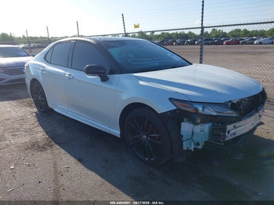 TOYOTA CAMRY 2023