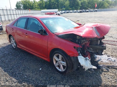 TOYOTA CAMRY 2012