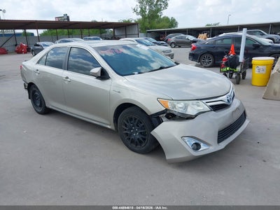 TOYOTA CAMRY HYBRID 2014