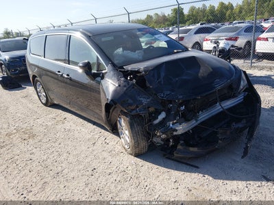 CHRYSLER VOYAGER 2025