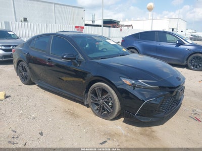TOYOTA CAMRY 2025