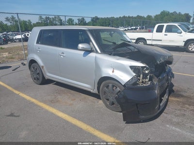 SCION XB 2009