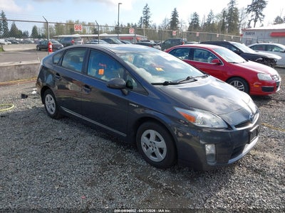 TOYOTA PRIUS 2011
