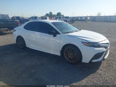 TOYOTA CAMRY 2023