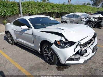 FORD MUSTANG 2016