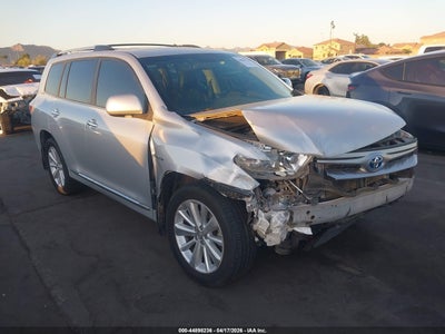 TOYOTA HIGHLANDER HYBRID 2013