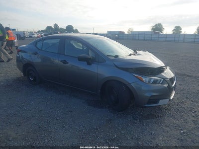 NISSAN VERSA 2020