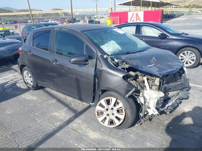 TOYOTA YARIS 2013