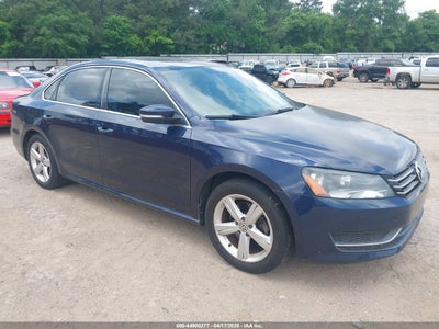 VOLKSWAGEN PASSAT 2013