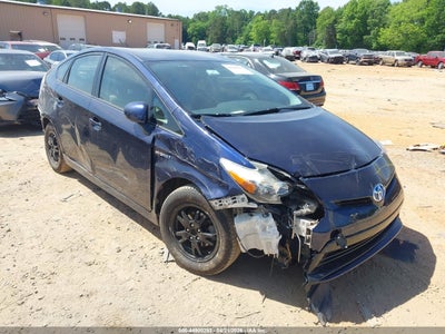 TOYOTA PRIUS 2014