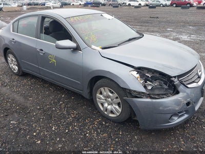 NISSAN ALTIMA 2010